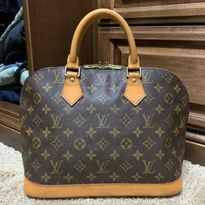 Louis Vuitton Handbag Alma Monogram